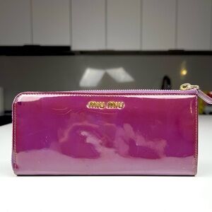 Miu Miu Pattent Leather Bow Wallet Purple